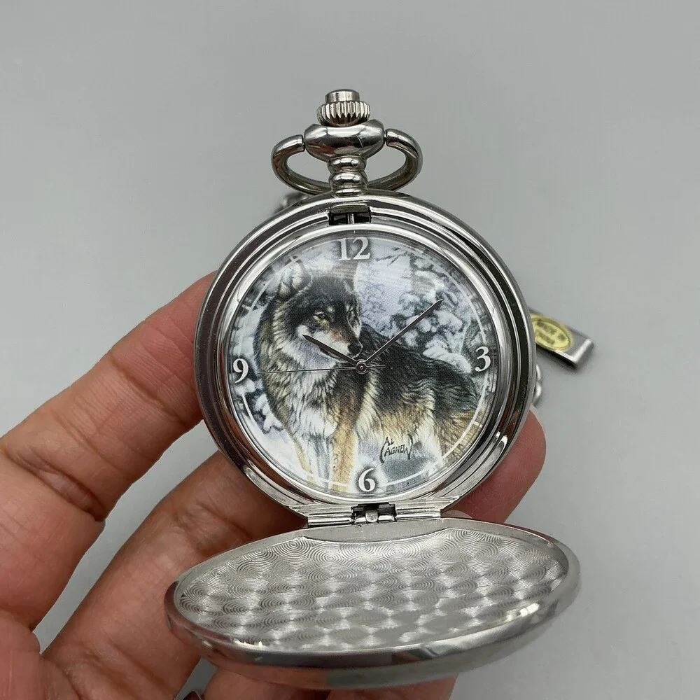 Al Agnew Pocket Watch Men 47mm Silver Tone Wolf Art Full Hunter Chain